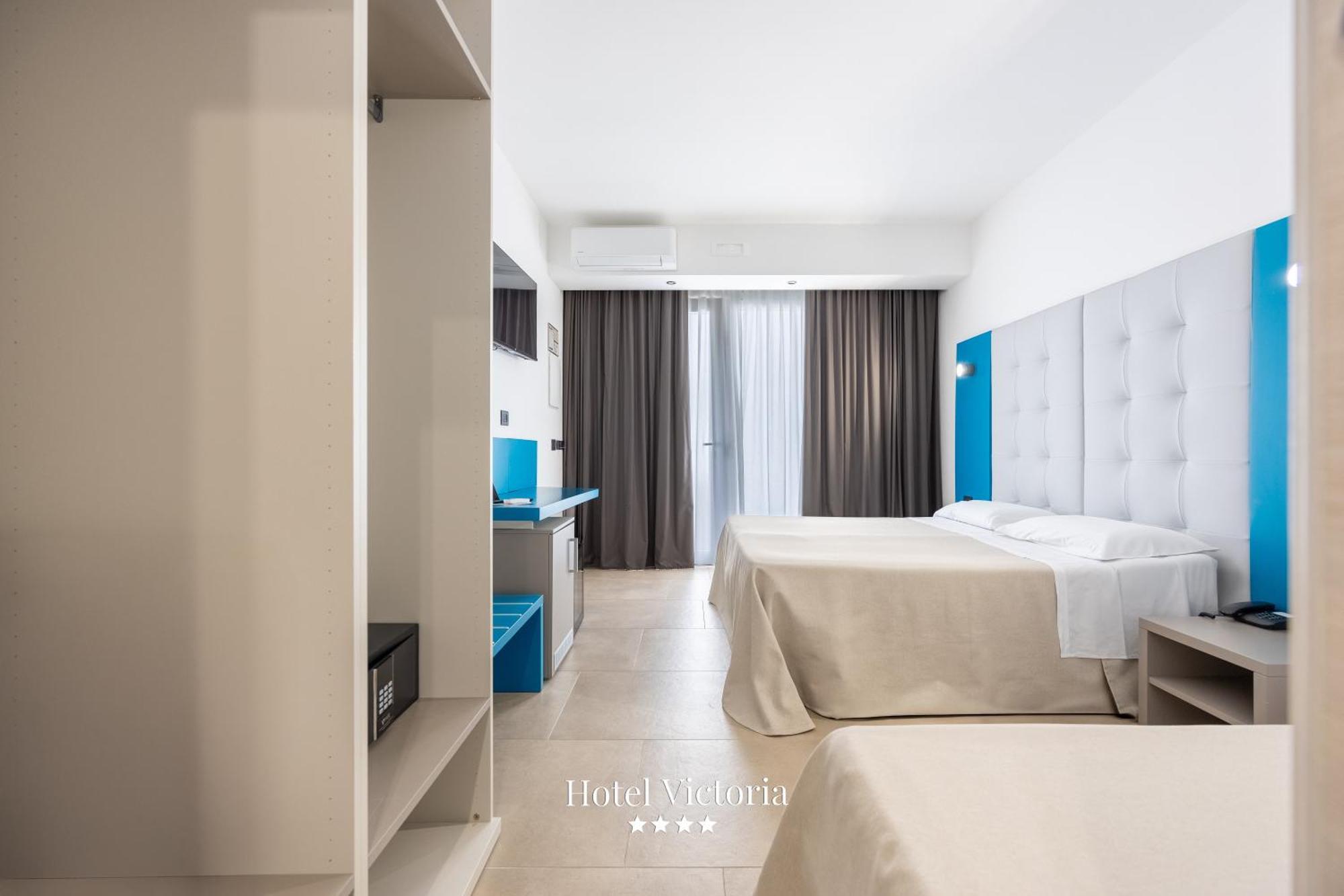 Hotel Victoria ตอร์เรซานตาซาบีนา ภายนอก รูปภาพ