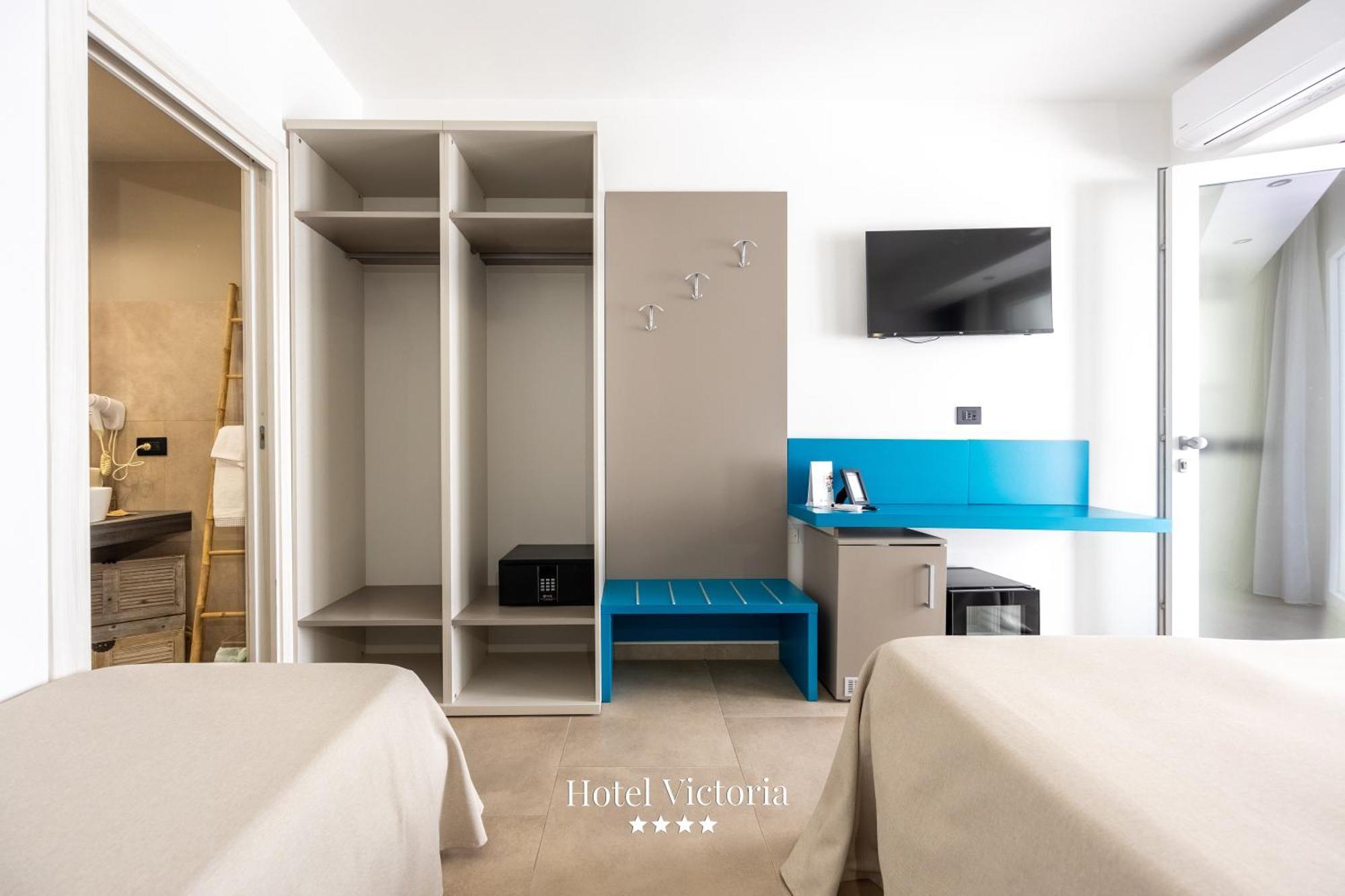 Hotel Victoria ตอร์เรซานตาซาบีนา ภายนอก รูปภาพ
